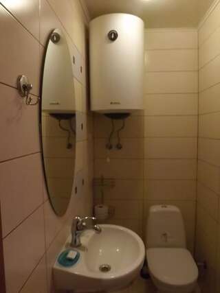 Хостелы Hostel Sunset Lviv Львов Двухместный номер с 1 кроватью-11